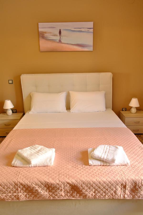 Giovana'S Pool House Aegina Екстер'єр фото