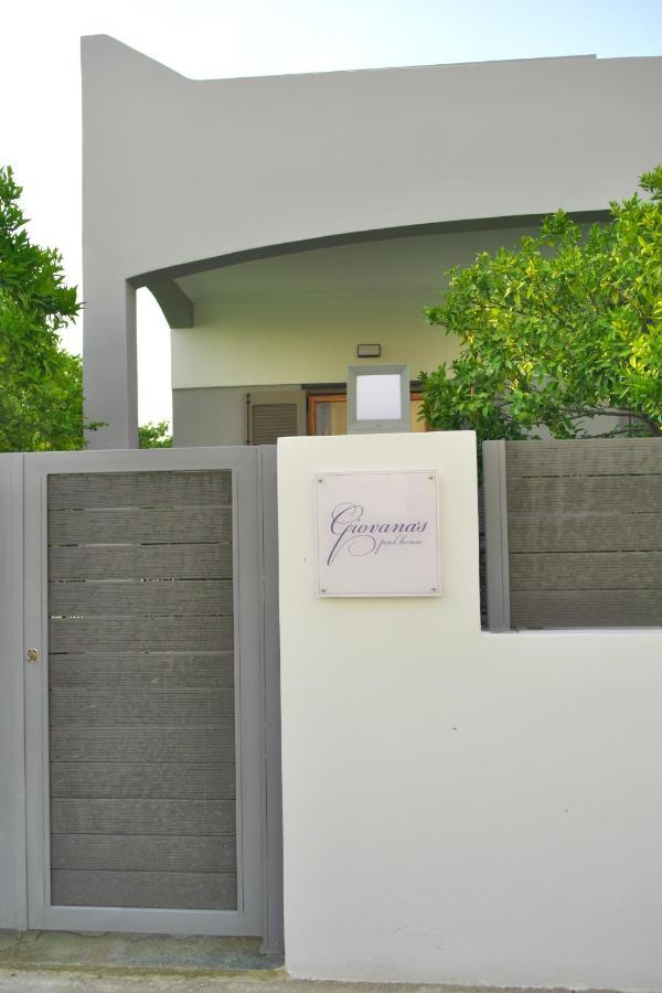 Giovana'S Pool House Aegina Екстер'єр фото